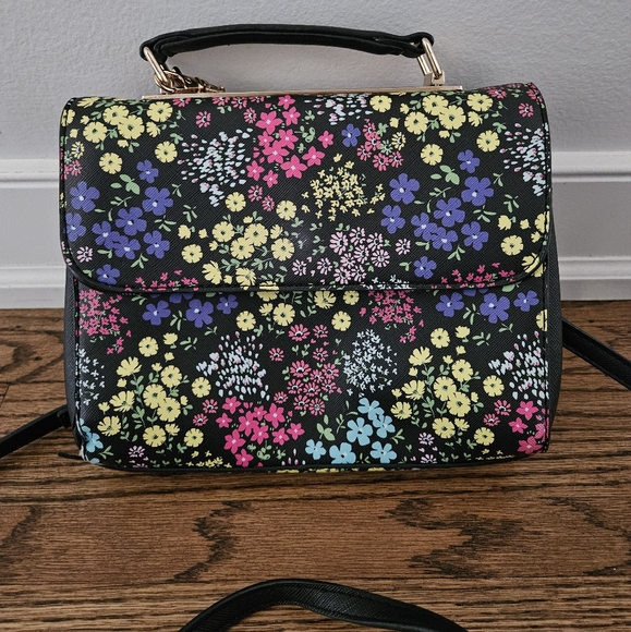 Call It Spring floral vegan bag - Picture 3 of 9